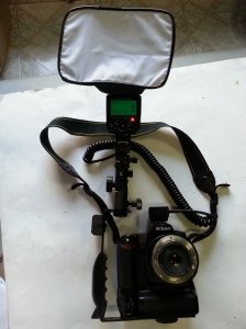 entire assembling ... Nikon D90 .. 28mm .. reverse ring and SB900 .. u can see TTL Cord .. Flash Soft box .. Umbrella Stand entire assembling ... Nikon D90 .. 28mm .. reverse ring and SB900 .. u can see TTL Cord .. Flash Soft box .. Umbrella Stand