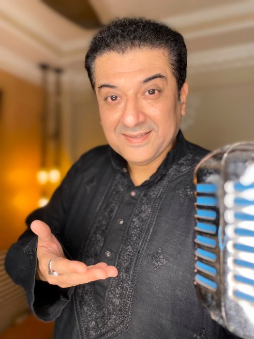 🎙️ Audio–Video Podcasts | By Humayunn Niaz Ahmed Peerzaada